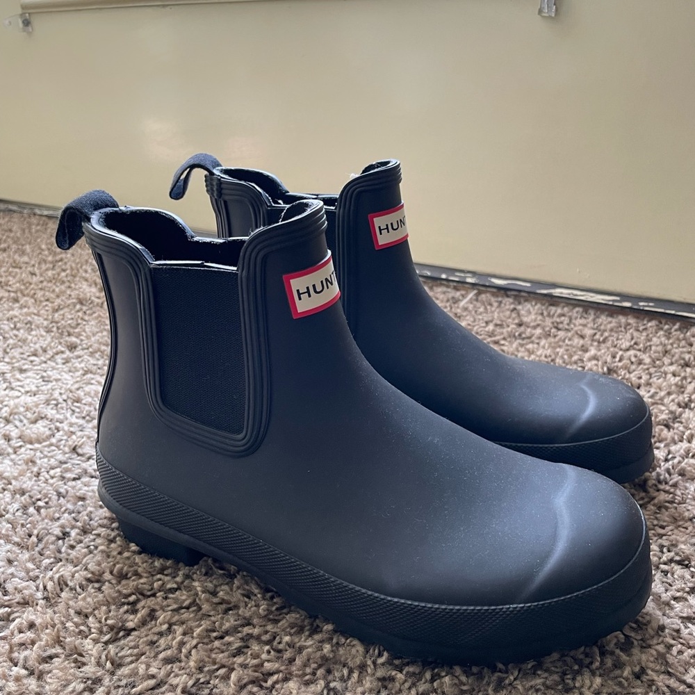 Black Mini Hunter Boots